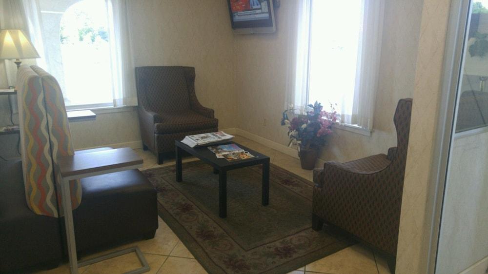 Quality Inn & Suites Covington Esterno foto