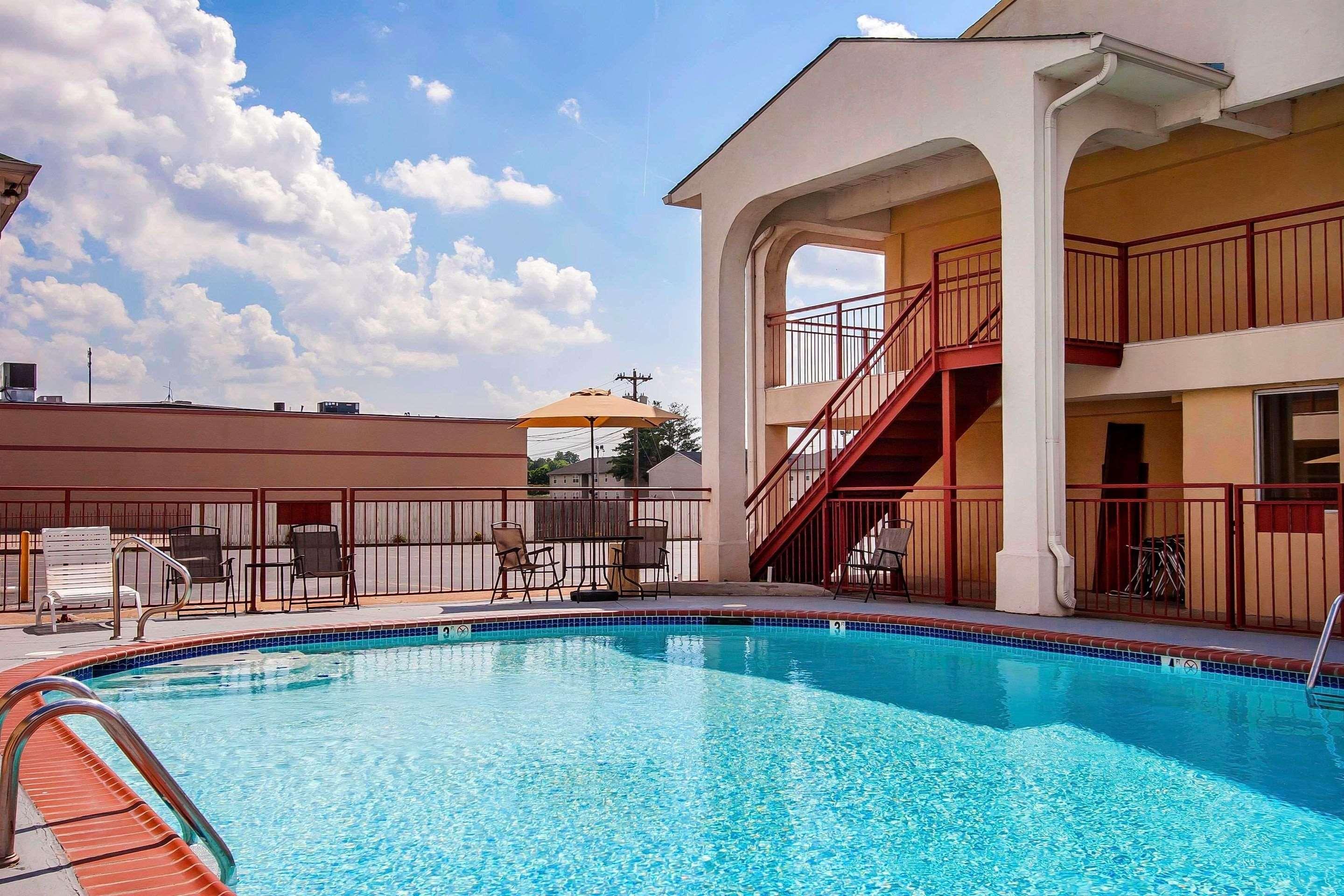 Quality Inn & Suites Covington Esterno foto