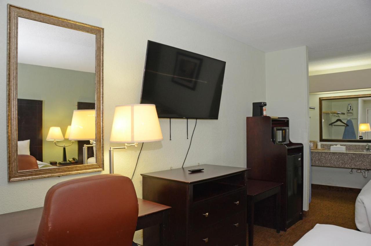 Quality Inn & Suites Covington Esterno foto
