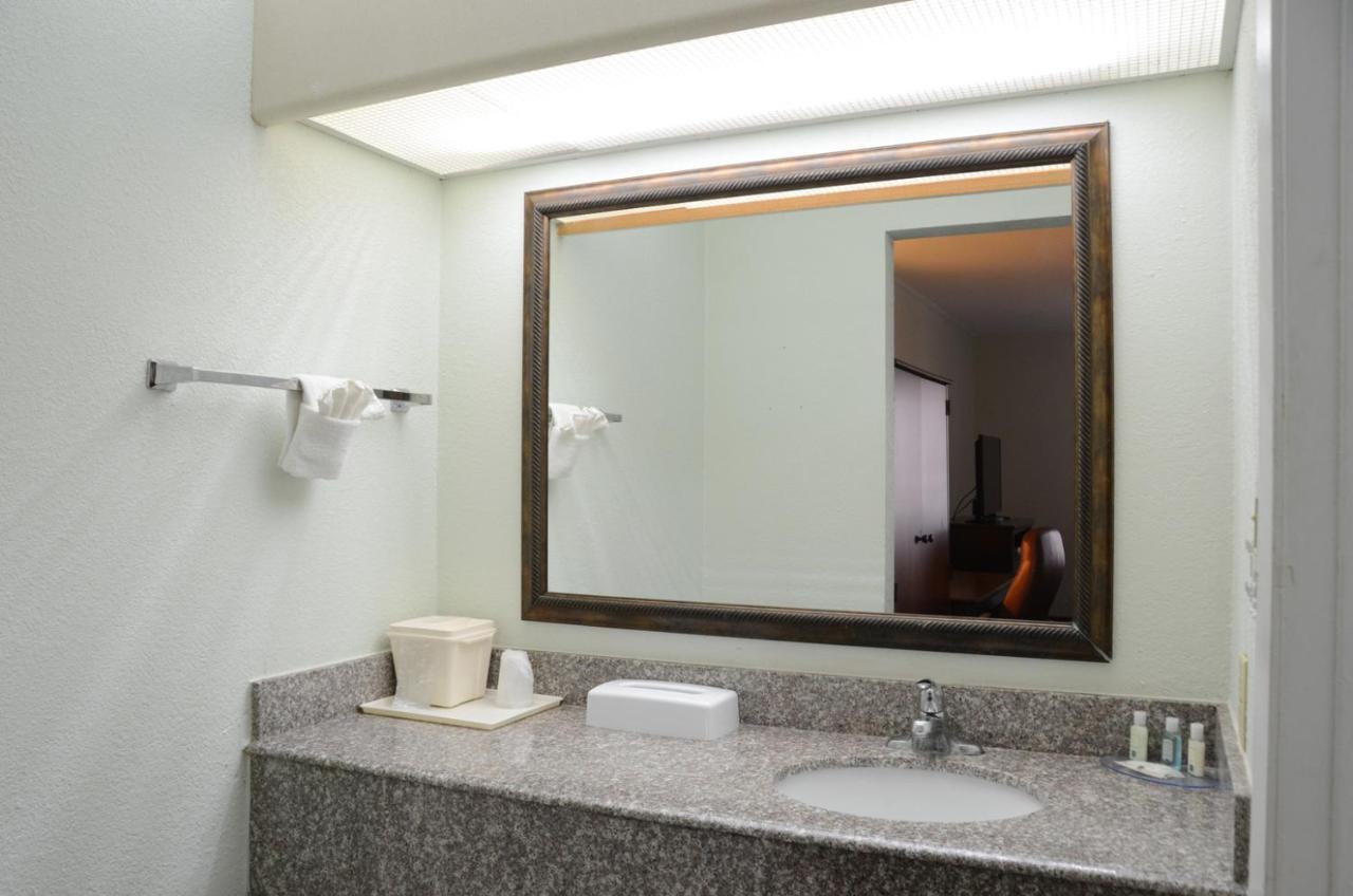 Quality Inn & Suites Covington Esterno foto