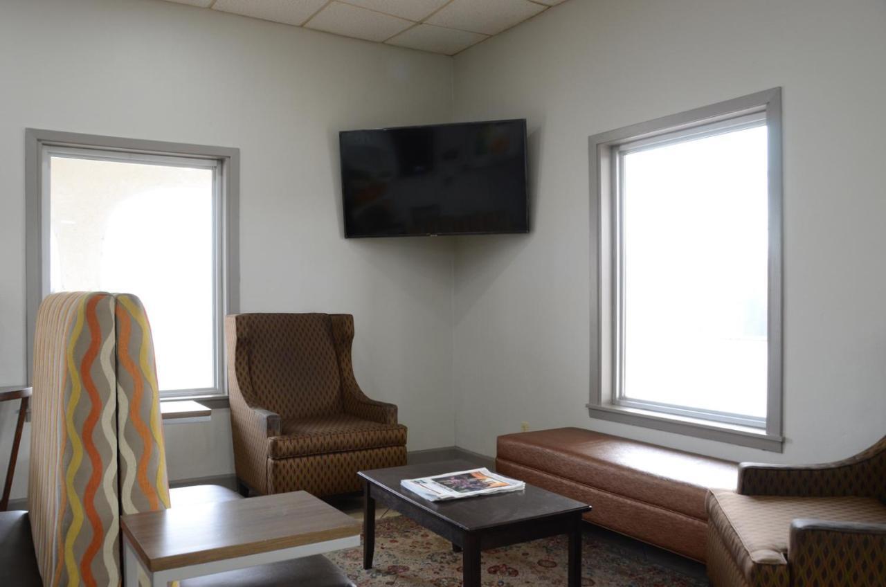 Quality Inn & Suites Covington Esterno foto