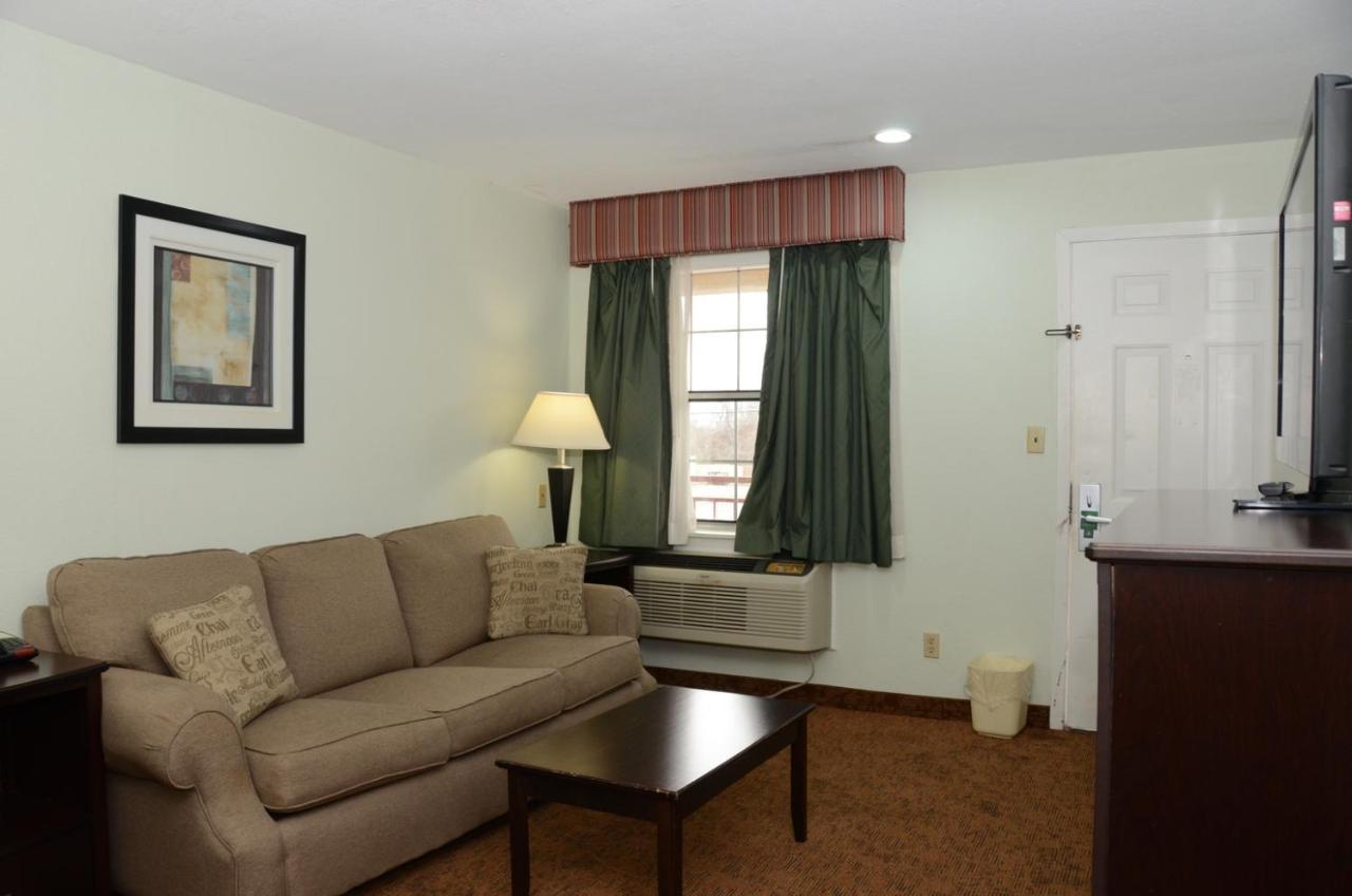 Quality Inn & Suites Covington Esterno foto